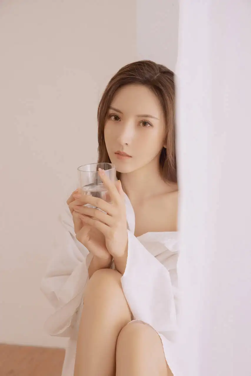 文山贵阳私人伴游幼师费费子
