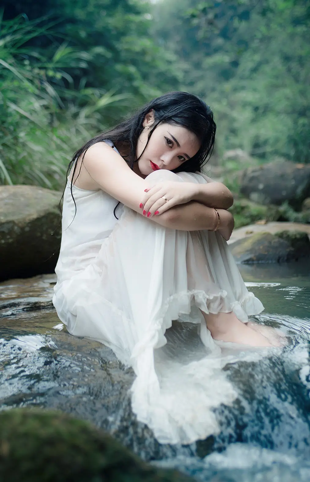 文山郑州高端私人伴游小野梨子