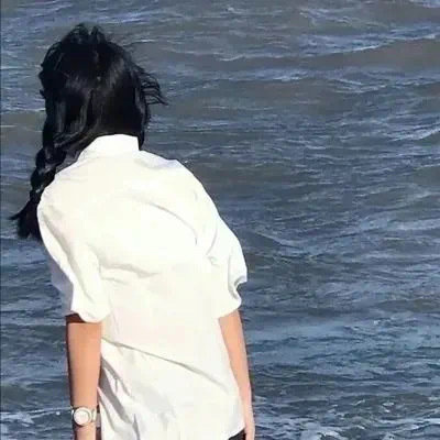 文山伴游女生武映颖的资料