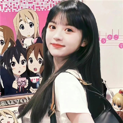 文山伴游女生易云的资料