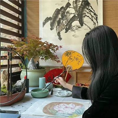 文山伴游女生刀思若的资料